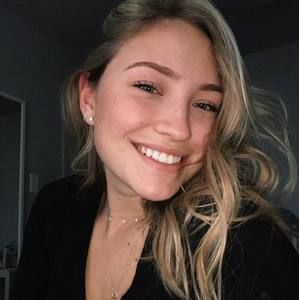 Meet your Posher, Ariane